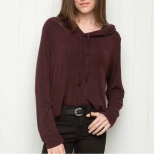 Brandy Melville John Galt Burgundy Hooded Pullover Sweater Women’s